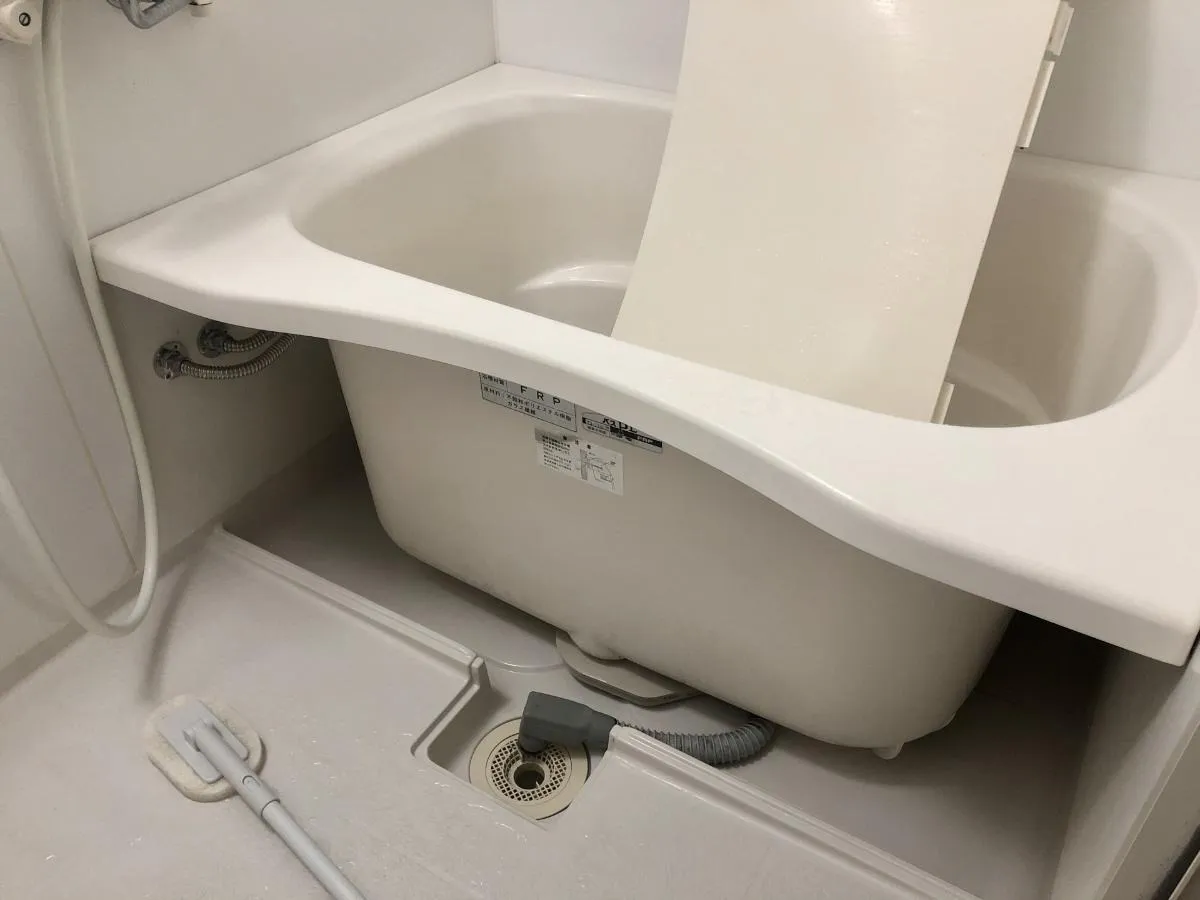 風呂掃除の代行で後悔しない選び方解説！浴室クリーニングは何に料金がかかる？