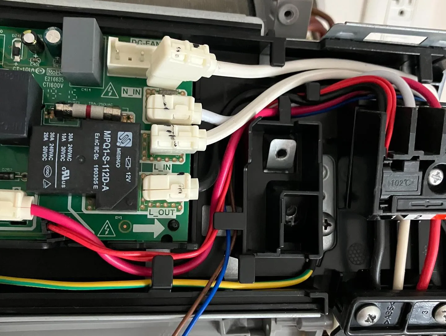 メカしんどいて😭